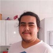 dou aulas de línguas estrangeira para adultos e crianças que se interessam em aprender